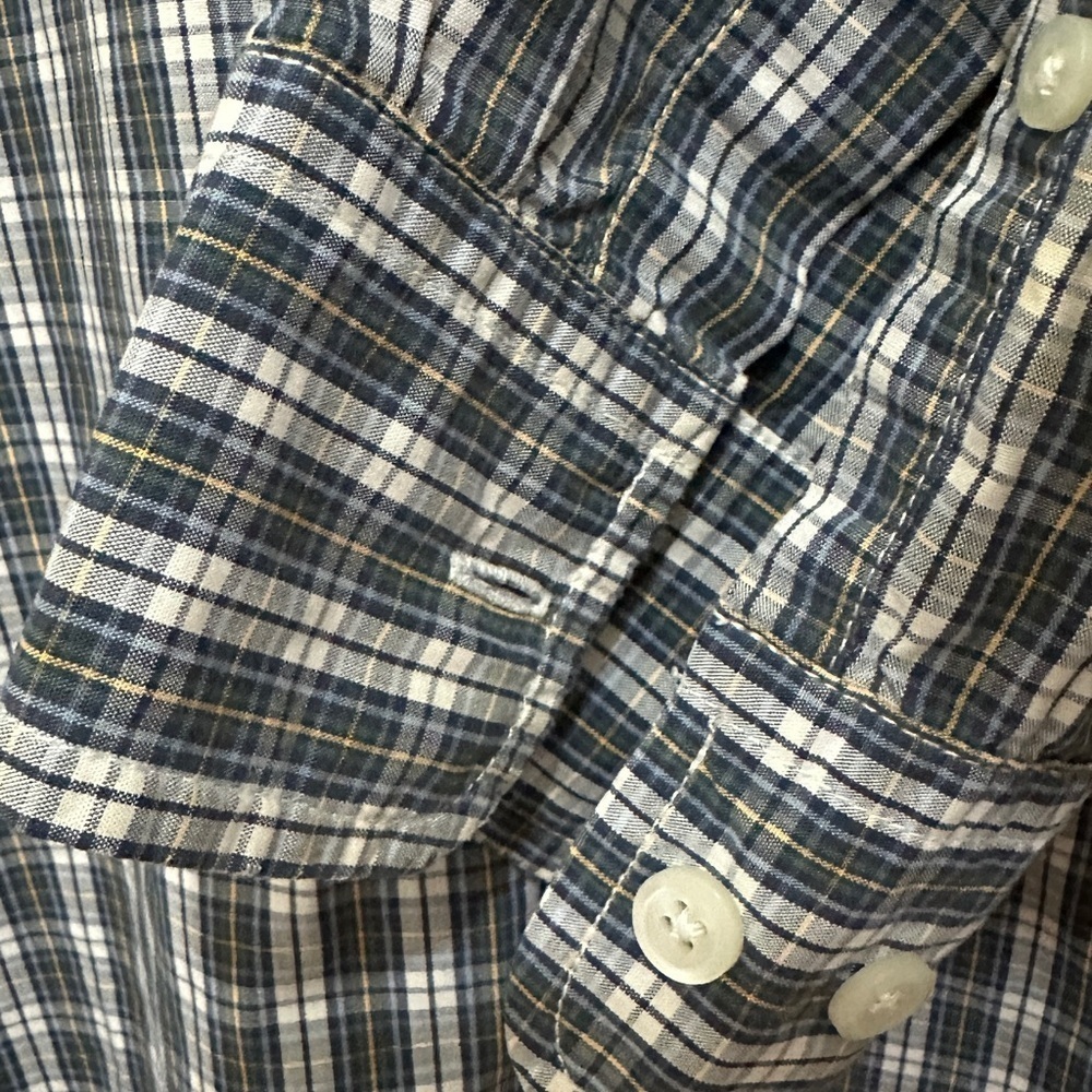 243 GAP | EUC Multicolor Plaid Button-Down Checkered Shirt (Size L) - Picture 3 of 9